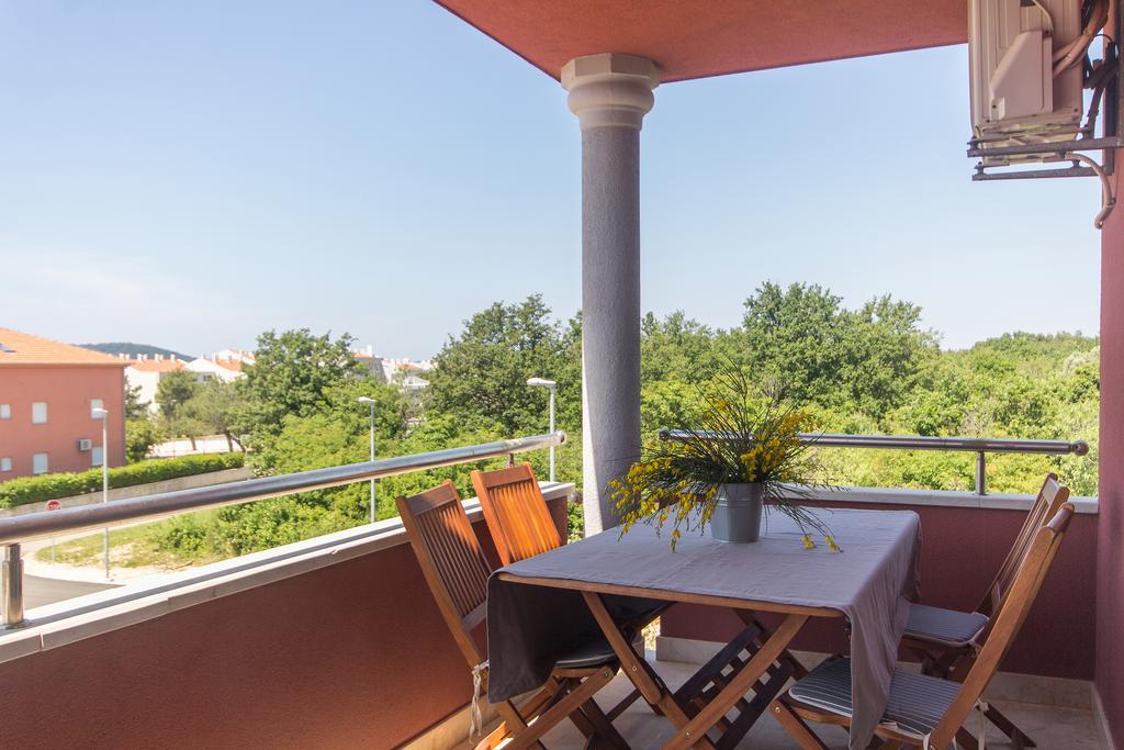 Apartments Roza Медулин Екстериор снимка